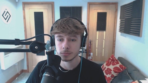 Ellis Deconstructs "Brand New Phone" TUTORIAL