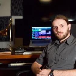 Thomas Brett Mixing with Channelstrips TUTORIAL