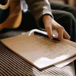 Writing Melodies To Lyrics [TUTORIAL]